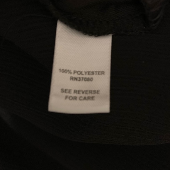 Women’s top - Picture 4 of 4